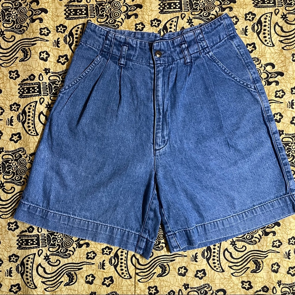 Christopher & Banks “Mom” Shorts Size 4